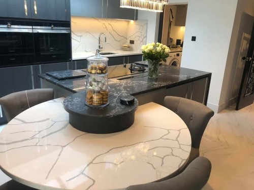 Calacatta quartz kitchen - quartz,